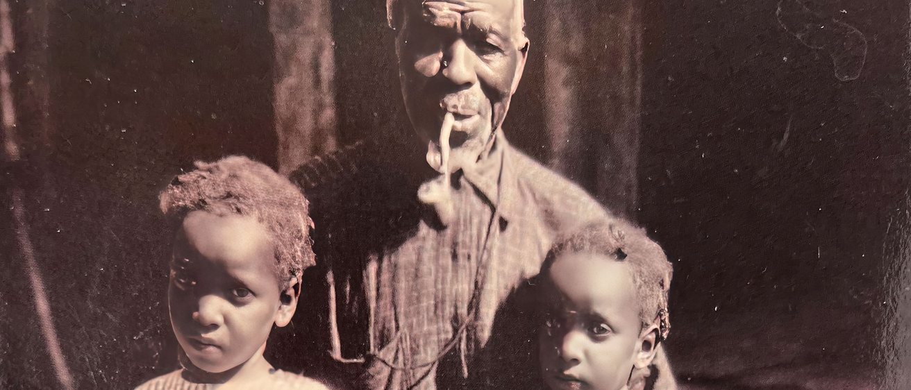 Clotilda last survivor - Photo of a man and two children